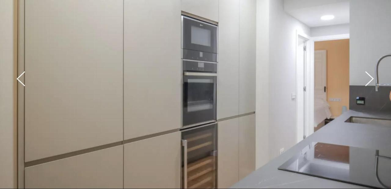 Design Apartment Near City Center Madrid Esterno foto