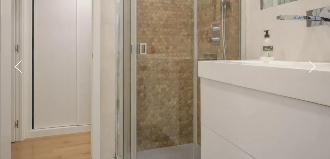 Design Apartment Near City Center Madrid Esterno foto